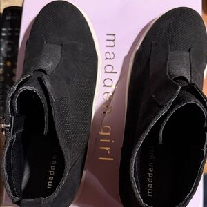 Madden Girl Black Wedge Sneakers - New